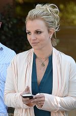 BRITNEY SPEARS Leaves a Nail Salon in Los Angeles 2210