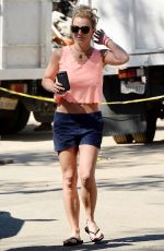 BRITNEY SPEARS Leaves a Office Building in Thousand Oaks