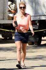 BRITNEY SPEARS Leaves a Office Building in Thousand Oaks