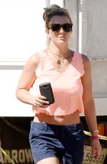 BRITNEY SPEARS Leaves a Office Building in Thousand Oaks