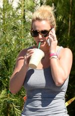 BRITNEY SPEARS Leaves a Starbucks in Thousand Oaks