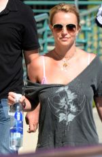 BRITNEY SPEARS Leaves Proderm Image Cosmetic Dermatology