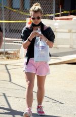 BRITNEY SPEARS Leaves Proderm Image Cosmetic Dermatology