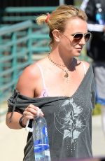 BRITNEY SPEARS Leaves Proderm Image Cosmetic Dermatology