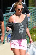 BRITNEY SPEARS Leaves Proderm Image Cosmetic Dermatology