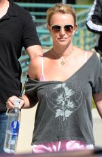 BRITNEY SPEARS Leaves Proderm Image Cosmetic Dermatology