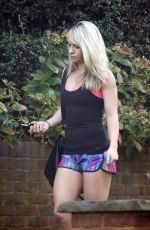 CHLOE MADELEY Heading to a Gym