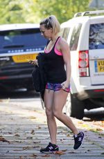 CHLOE MADELEY Heading to a Gym