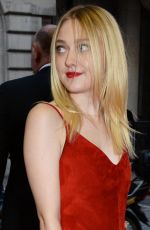 DAKOTA FANNING at Eggie Gray Premiere in London