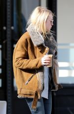 DAKOTA FANNING Out and About in New York 2010