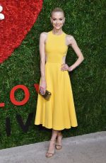 JAIME KING at God’s Love We Deliver Golden Heart Awards in New York