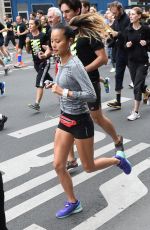 JAMIE CHUNG Running in the Nike 10km Paris Centre Marathon