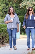 JENNIFER GARNER Out and About on Los Angeles 1610