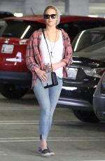 JENNIFER LAWRENCE in Jeans Out in Los Angeles 2210