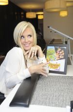 JENNY MCCARTHY at Primp & Polish Salon in New York