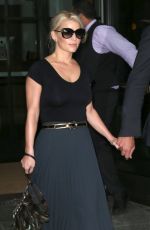 JESSICA SIMPSON Leaves Her Hotel in New York