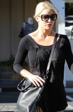 JESSICA SIMPSON Out for Lunch in Calabasas