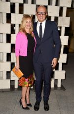 JULIA ROBERTS at Hammer Museum’s Gala in the Garden in Westwood