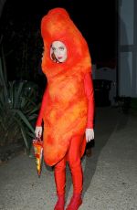 KATY PERRY at Kate Hudson