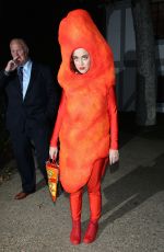 KATY PERRY at Kate Hudson