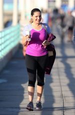 KELLY BROOK at Sketchers 3k Walkathon in Manhattan Beach