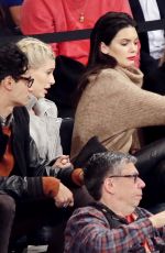 KENDALL JENNER, GIGI HADID and HAILEY BALDWIN at Knicks vs Wizards Game