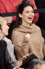 KENDALL JENNER, GIGI HADID and HAILEY BALDWIN at Knicks vs Wizards Game