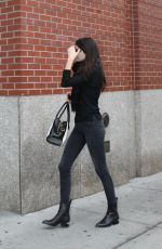 KENDALL JENNER in Tight Jeans Arrives at Her Apartment in New York