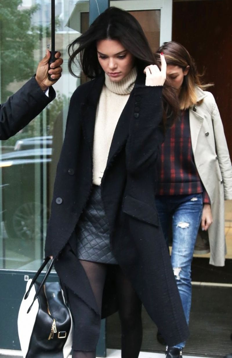 KENDALL JENNER Out in New York – HawtCelebs