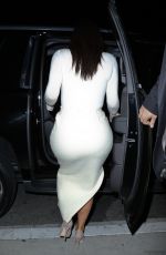 KIM KARDASHIAN at San Francisco International Airport 2710