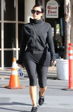 KIM KARDASHIAN in Leggings Arrives at a Gym in Los Angeles 2910
