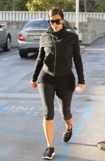 KIM KARDASHIAN in Leggings Arrives at a Gym in Los Angeles 2910