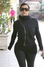 KIM KARDASHIAN in Leggings Arrives at a Gym in Los Angeles 2910