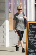 KIRSTEN DUNST in Leggings Leaves a Gym in Los Angeles 0810