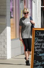 KIRSTEN DUNST in Leggings Leaves a Gym in Los Angeles 0810