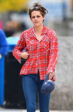 KRISTEN STEWART in Jeans Out and About in New york 0710