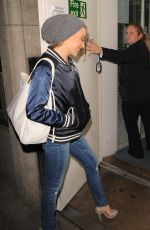 KYLIE MNOGUE Arrives at Her Hotel in London