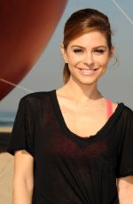 MARIA MENOUNOS at Ocean Spray Cranberry Extract Water Launch in Hermosa Beach