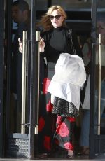 MELANIE GRIFFITH Shopping at Barney