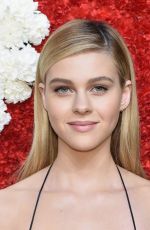 NICOLE PELTZ at God’s Love We Deliver Golden Heart Awards in New York