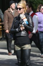 PARIS HILTON with Her Dog Waiting for a Cab in New York