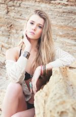 RAINA LAWSON - White Cross Shoot