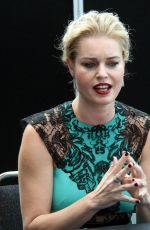 REBECCA ROMIJN at The Librarians Pres Conference at Comic-con in New York