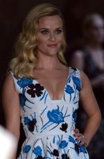 REESE WITHERSPOON Heading to Chateau Marmont in Hollywood