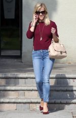 REESE WITHERSPOON in Skinny Jeans Out and About in Santa Monica 2710
