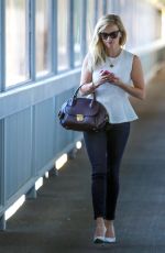 REESE WITHERSPOON Out and About in Los Angeles 0210