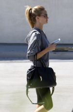 ROSIE HUNTINGTON-WHITELEY Leaves a Gym in Los Angeles 0610