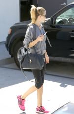 ROSIE HUNTINGTON-WHITELEY Leaves a Gym in Los Angeles 0610