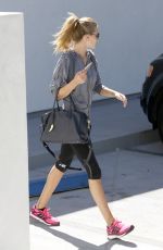 ROSIE HUNTINGTON-WHITELEY Out and About in Los Angeles 0610