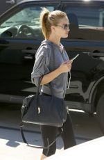 ROSIE HUNTINGTON-WHITELEY Out and About in Los Angeles 0610